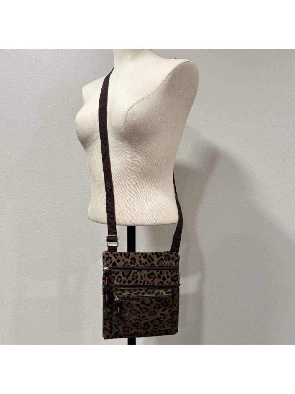 Leopard Print Crossbody Bag Adjustable Strap Multiple Zipper Pockets Purse - Picture 3 of 11
